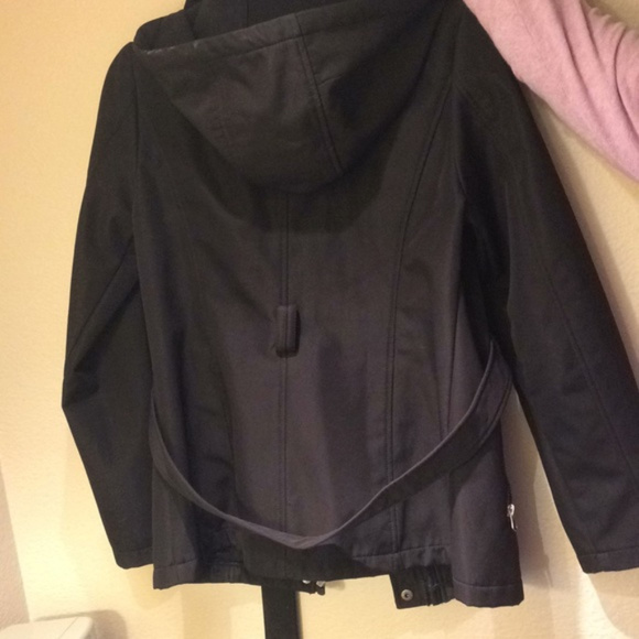 SALE! Rain Coat Black Belted - Picture 4 of 4